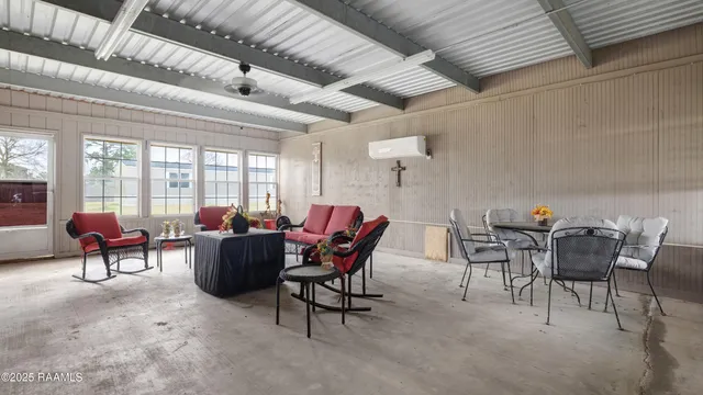 $166,500 | 261 St Christopher Avenue, Opelousas, LA 70570