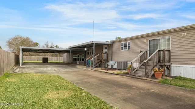 $166,500 | 261 St Christopher Avenue, Opelousas, LA 70570