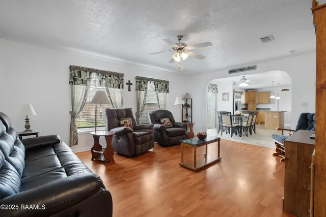 $166,500 | 261 St Christopher Avenue, Opelousas, LA 70570