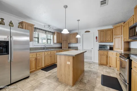 $166,500 | 261 St Christopher Avenue, Opelousas, LA 70570