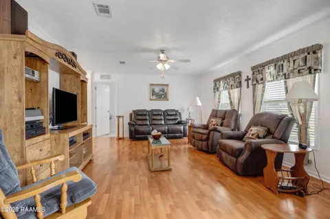 $166,500 | 261 St Christopher Avenue, Opelousas, LA 70570