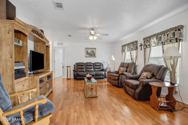 $166,500 | 261 St Christopher Avenue, Opelousas, LA 70570