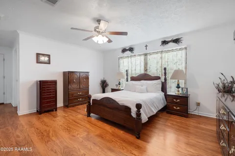 $166,500 | 261 St Christopher Avenue, Opelousas, LA 70570