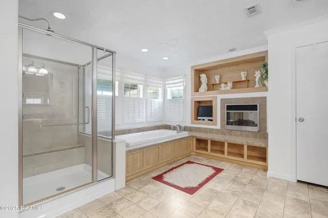 $166,500 | 261 St Christopher Avenue, Opelousas, LA 70570