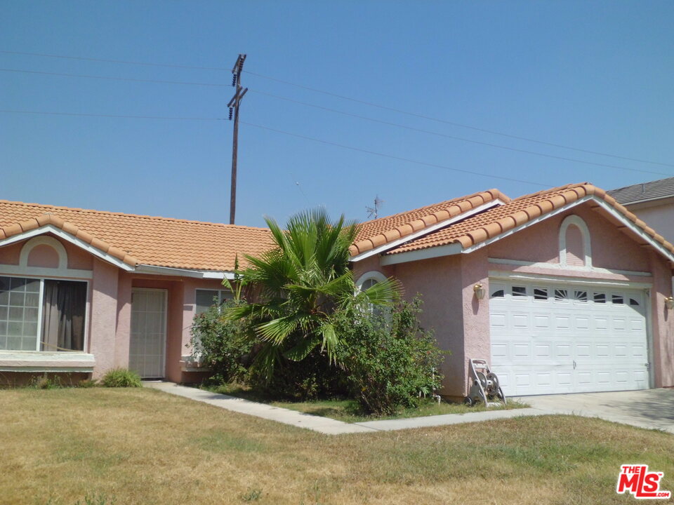 1429 Salmon River Road Riverside, CA 92501 - Photo 1 of 3