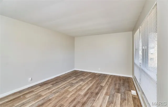 $179,900 | 1610 Jackson Lane, Florissant, MO 63031