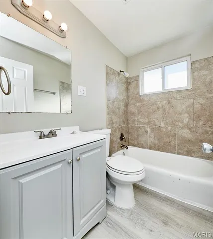 $179,900 | 1610 Jackson Lane, Florissant, MO 63031