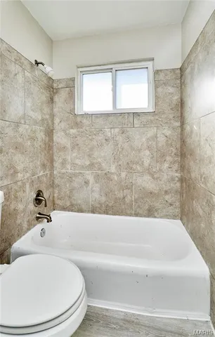 $179,900 | 1610 Jackson Lane, Florissant, MO 63031