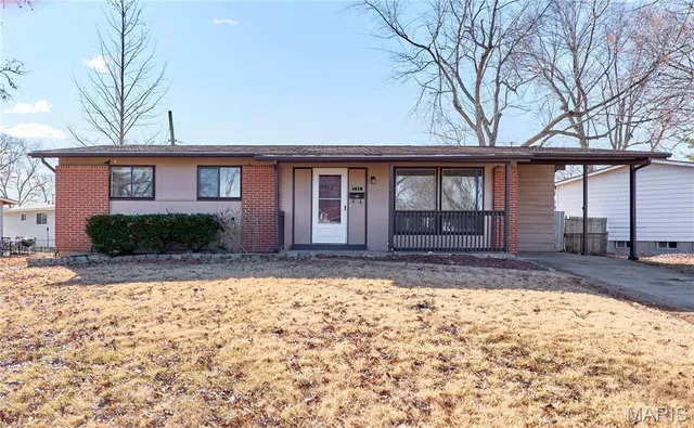 $179,900 | 1610 Jackson Lane, Florissant, MO 63031
