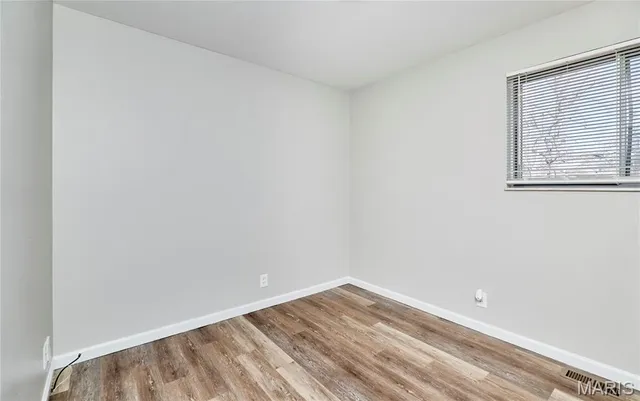 $179,900 | 1610 Jackson Lane, Florissant, MO 63031