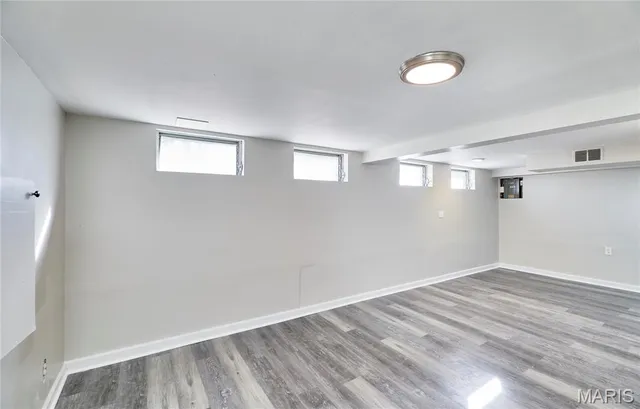 $179,900 | 1610 Jackson Lane, Florissant, MO 63031