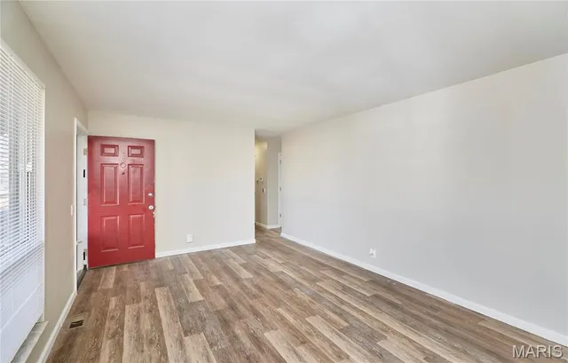 $179,900 | 1610 Jackson Lane, Florissant, MO 63031