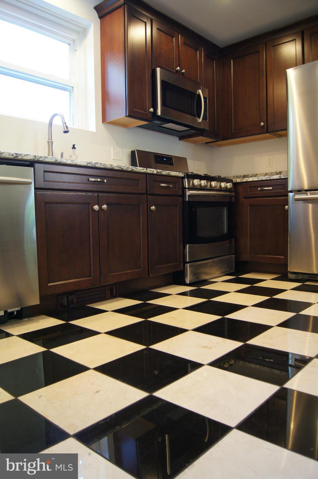 906 Rappaix Court Baltimore, MD 21286 - Photo 6 of 29 Recessed lighting. Tons of cabinets