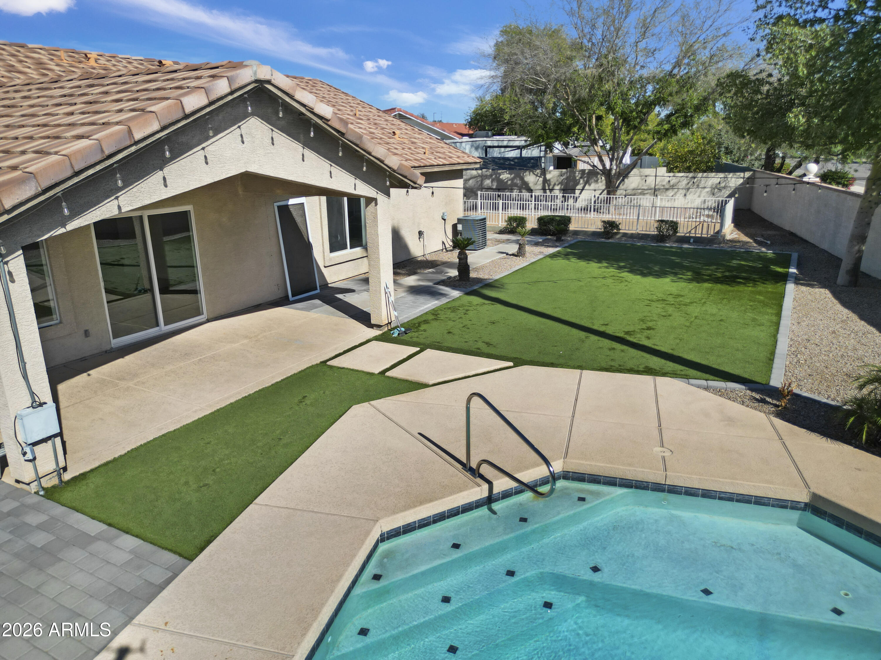 2821 East Morgan Court Gilbert, AZ 85295 - Photo 22 of 39