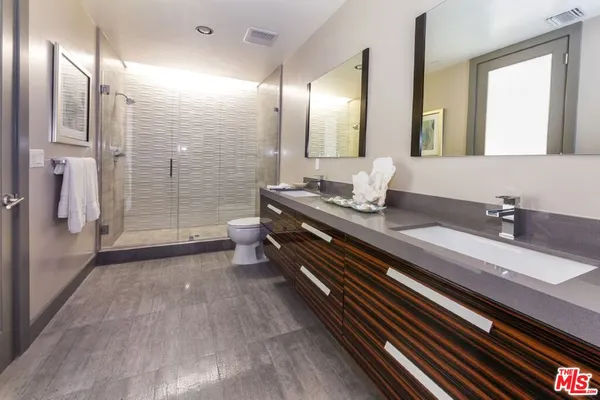 $6,750 | 1217 Horn Avenue, Unit 101, West Hollywood, CA 90069