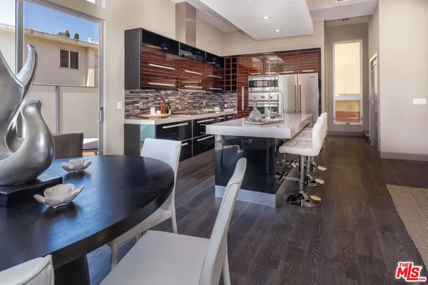 $6,750 | 1217 Horn Avenue, Unit 101, West Hollywood, CA 90069