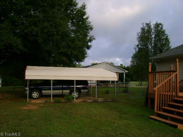 495 Billy Smith Road Lexington, NC 27292 - Photo 5 of 8 Gallery Image 5