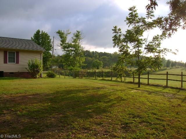 495 Billy Smith Road Lexington, NC 27292 - Photo 7 of 8 Gallery Image 7