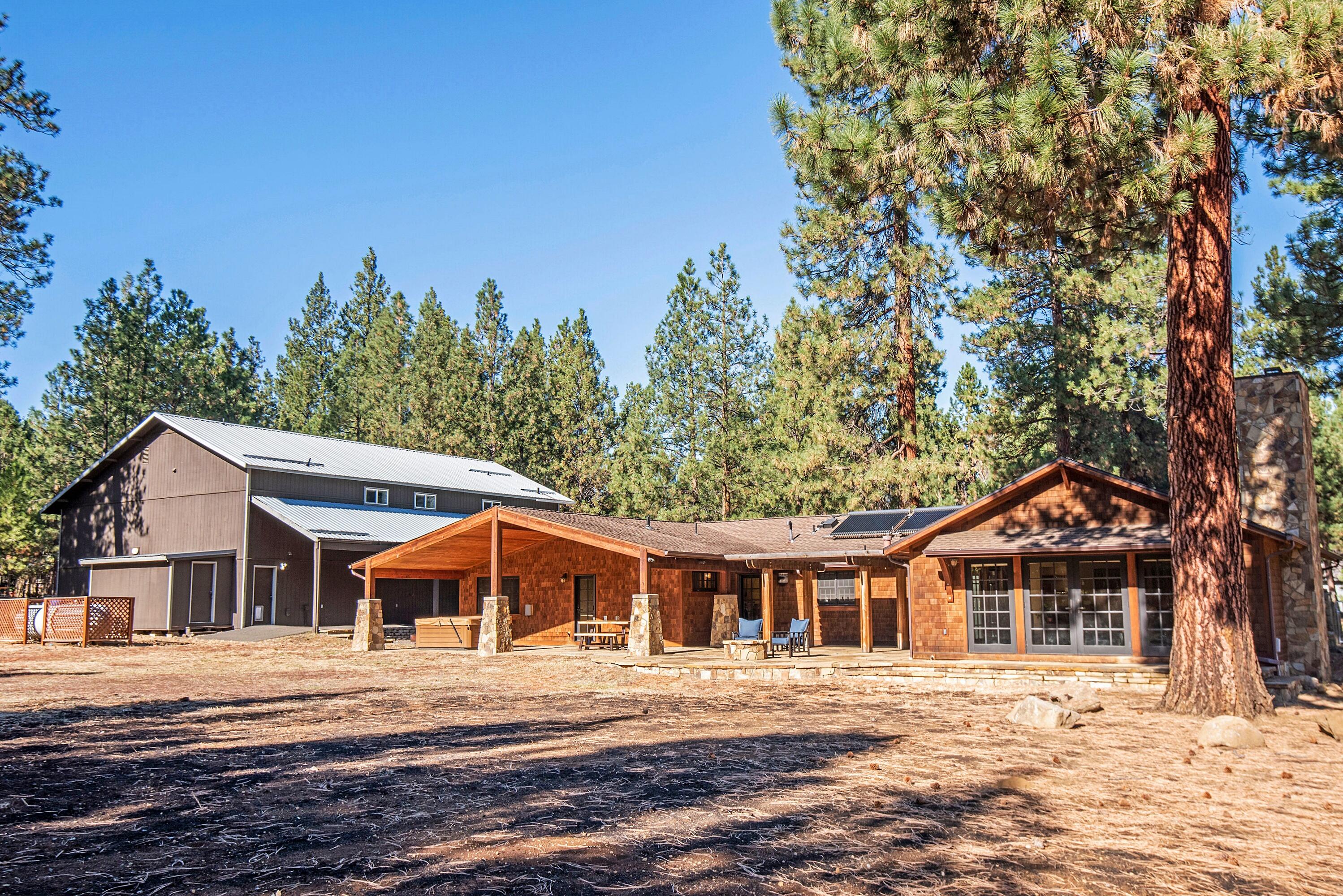 14402 Crossroads Loop Sisters, OR 97759 - Photo 32 of 50 32