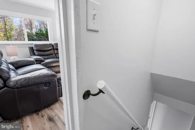 $550,000 | 7365 Race Road, Hanover, MD 21076