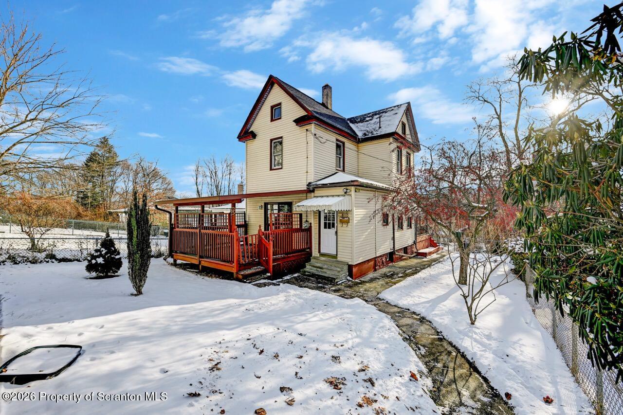 810 Wheeler Avenue Scranton, PA 18510 - Photo 2 of 48 810 Wheeler Ave 02 Large