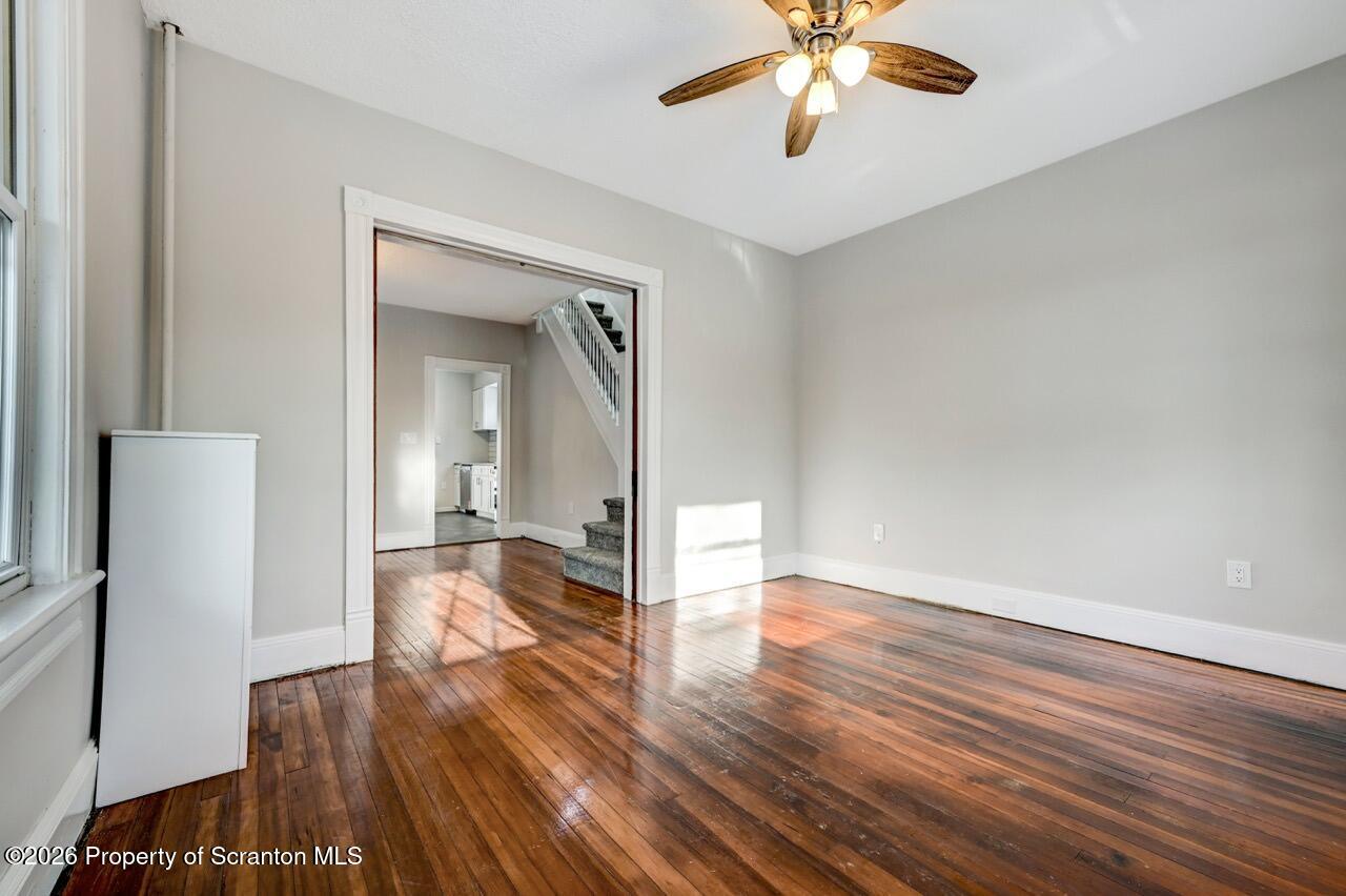 810 Wheeler Avenue Scranton, PA 18510 - Photo 5 of 48 810 Wheeler Ave 05 Large