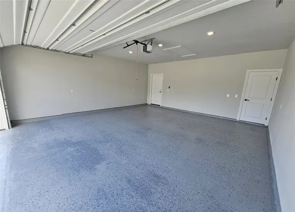 $499,900 | 116 Pine Point Cove, Elgin, TX 78621