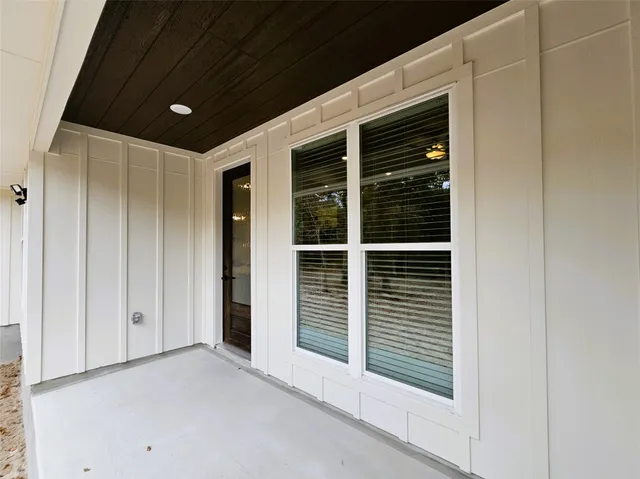 $537,000 | 116 Pine Point Cove, Elgin, TX 78621