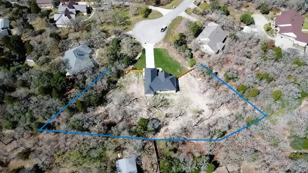 $499,900 | 116 Pine Point Cove, Elgin, TX 78621