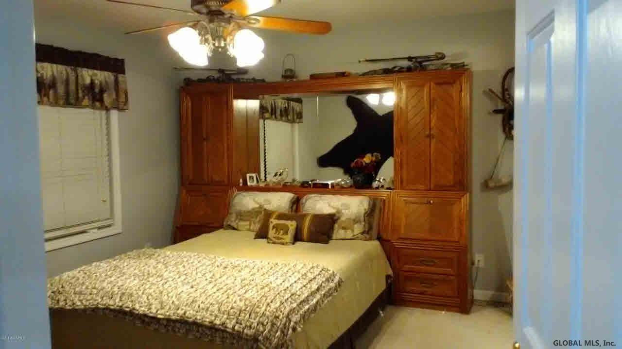 102 Thomas Road Gansevoort, NY 12831 - Photo 18 of 36 Photo 18