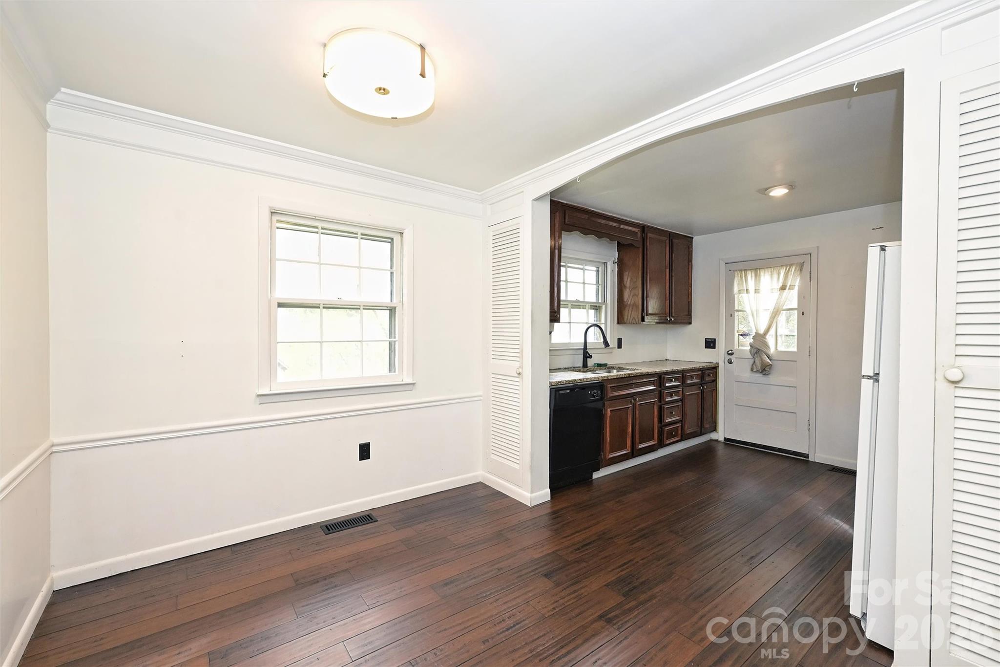 1518 Rama Road Charlotte, NC 28211 - Photo 12 of 48