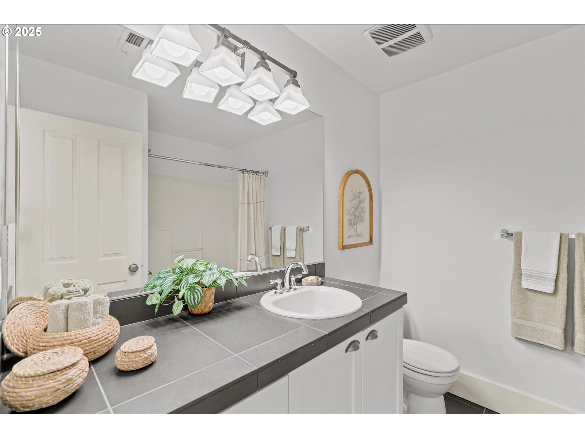 806 Northwest 118th Avenue, Unit 103 Portland, OR 97229 - Photo 24 of 46