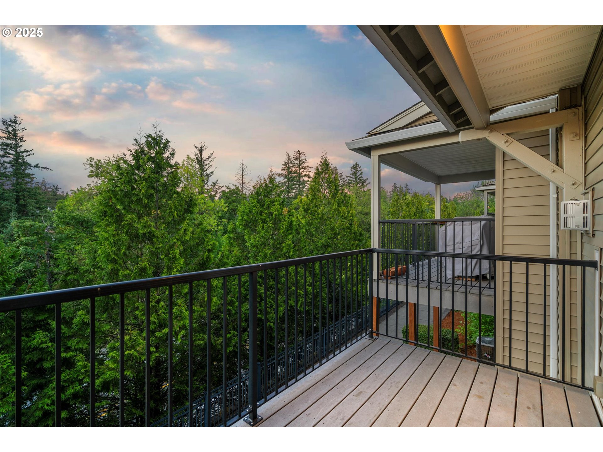 806 Northwest 118th Avenue, Unit 103 Portland, OR 97229 - Photo 29 of 46