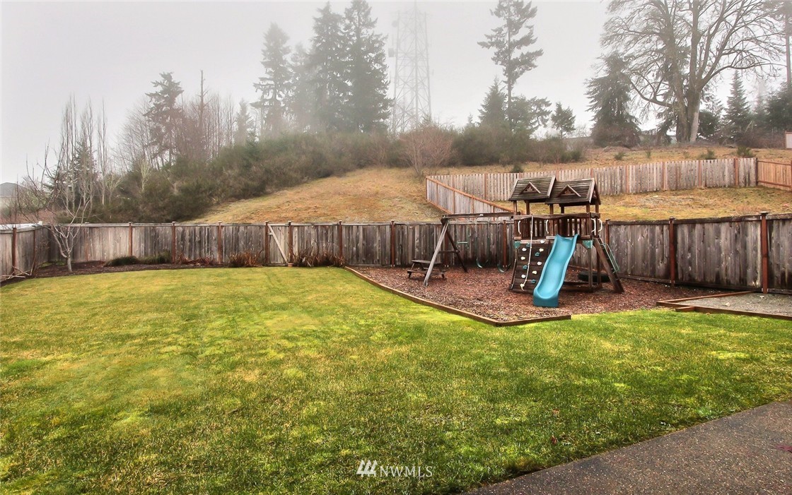 1306 Foreman Road DuPont, WA 98327 - Photo 15 of 15