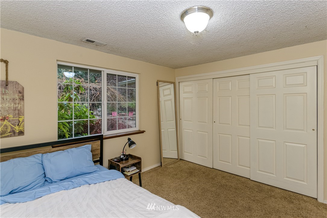13115 Moes Road Southeast Rainier, WA 98576 - Photo 22 of 40 Gallery Image 22