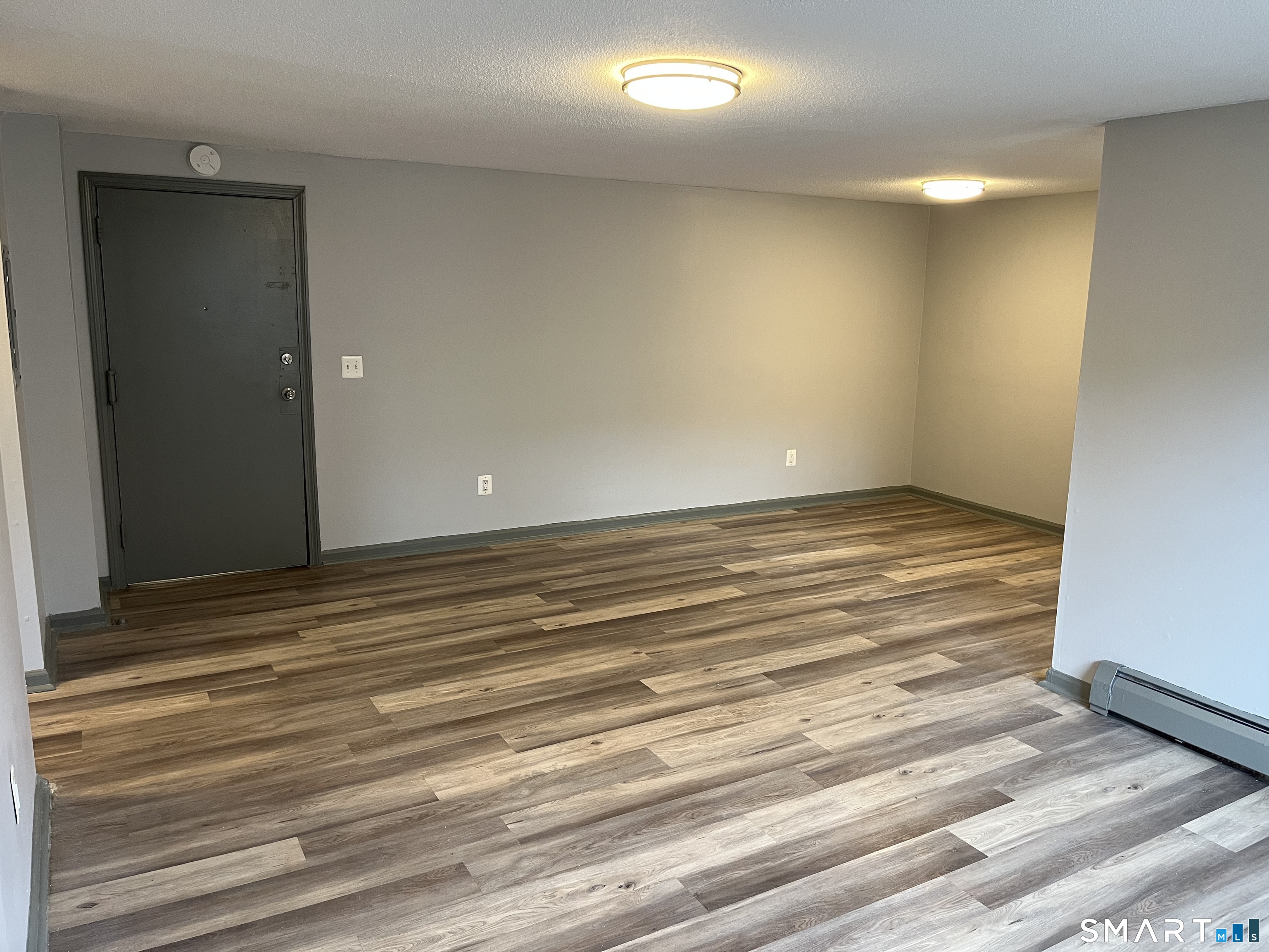 32 Cook Avenue, Unit D27 Meriden, CT 06451 - Photo 5 of 11