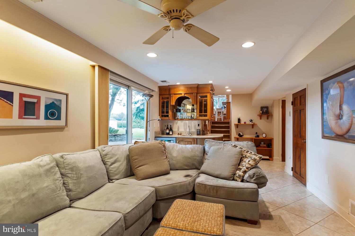 144 Oak Creek Road Hightstown, NJ 08520 - Photo 22 of 32 Family room