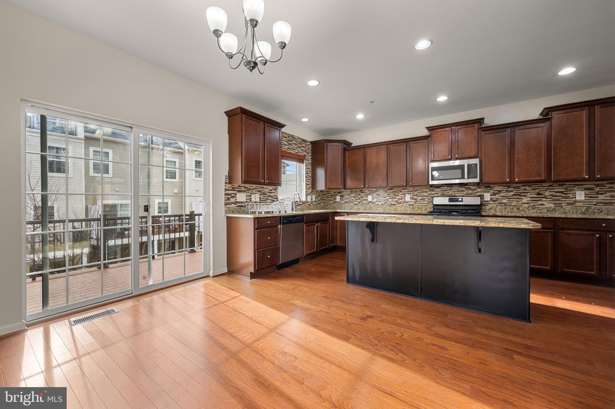 7997 Alchemy Way Elkridge, MD 21075 - Photo 20 of 43 Kitchen