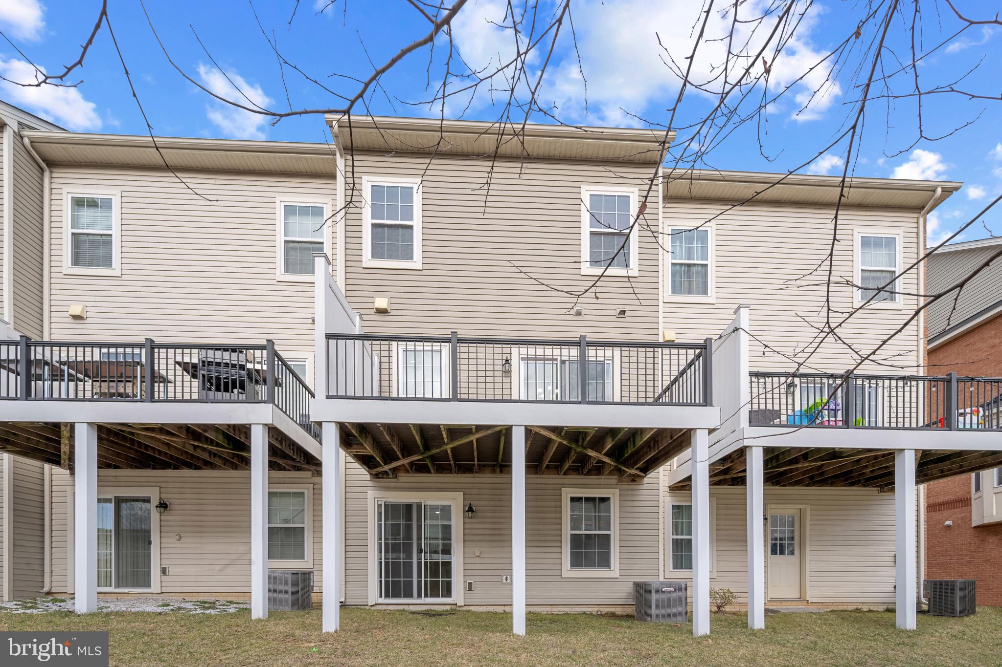 7997 Alchemy Way Elkridge, MD 21075 - Photo 42 of 43 Back Exterior