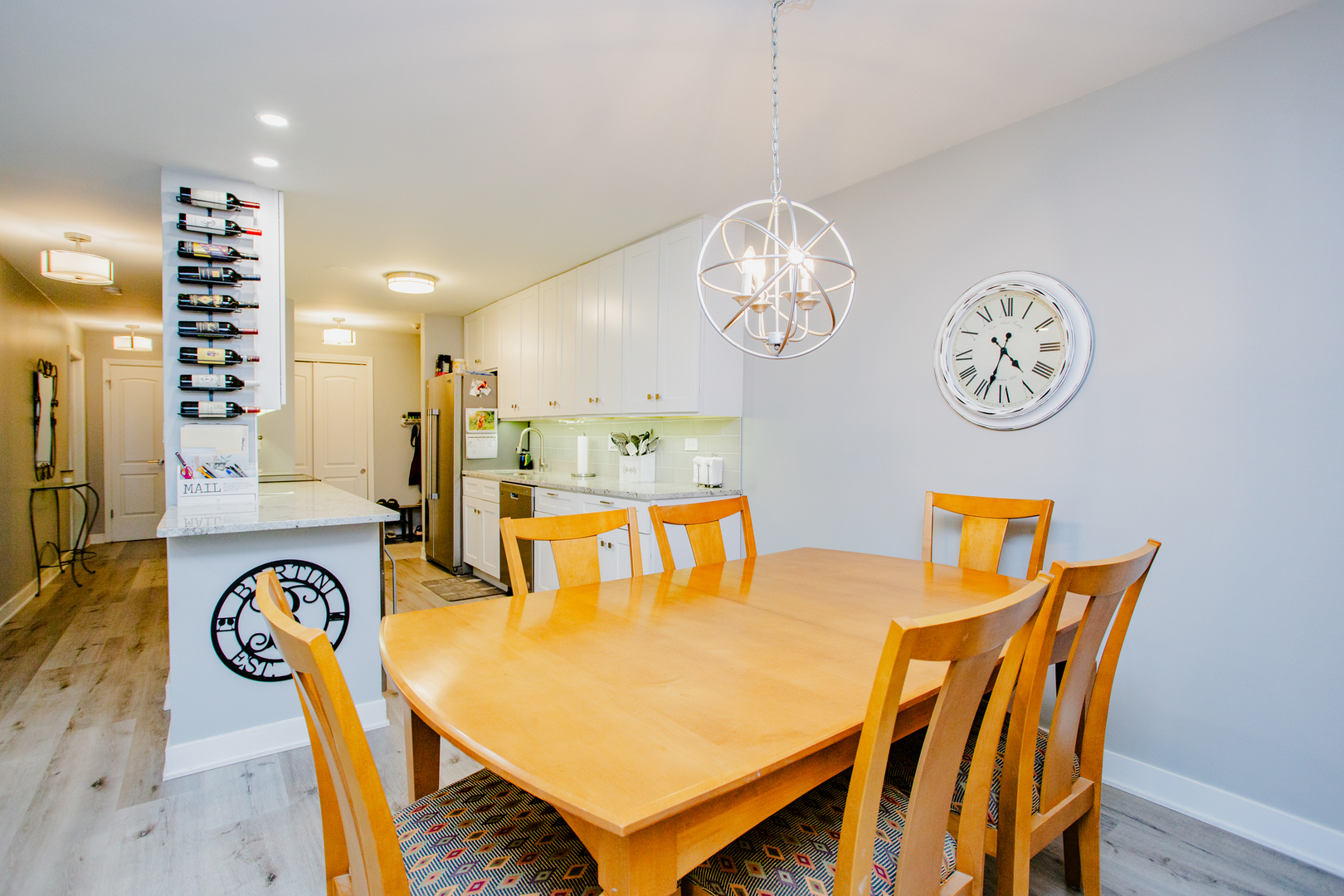 2400 Windsor Mall, Unit 2M Park Ridge, IL 60068 - Photo 7 of 22 Gallery Image 7