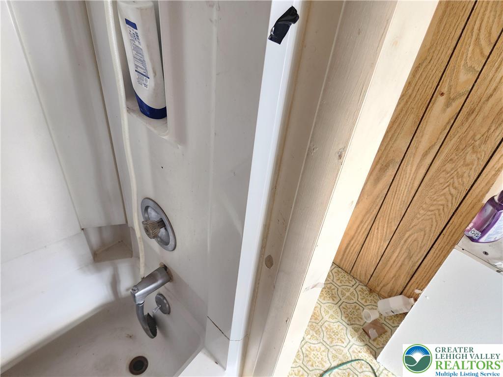 361 Main Street Slatington, PA 18080 - Photo 18 of 41