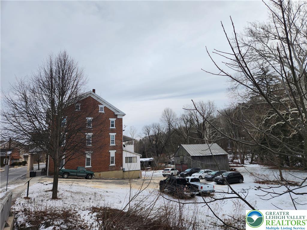 361 Main Street Slatington, PA 18080 - Photo 3 of 41