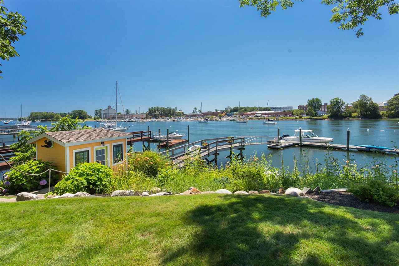 92 Whipple Road Kittery, ME 03904 - Photo 4 of 40 Gallery Image 4