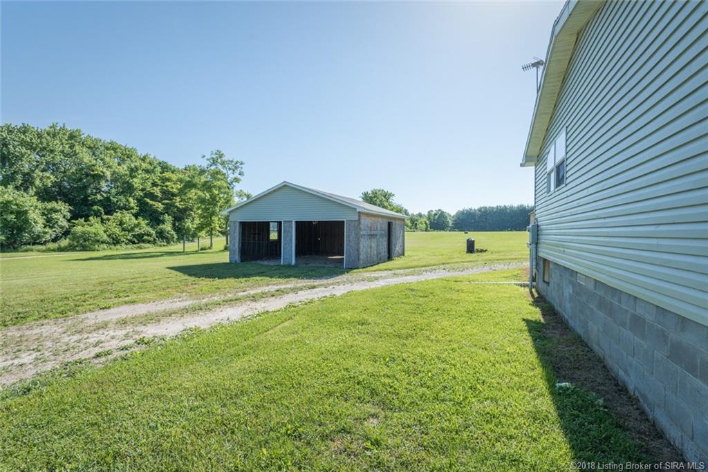 22643 Conway Road Borden, IN 47106 - Photo 4 of 41 Gallery Image 4