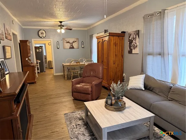 $144,900 | 311 West Clayton Street, Cuero, TX 77954