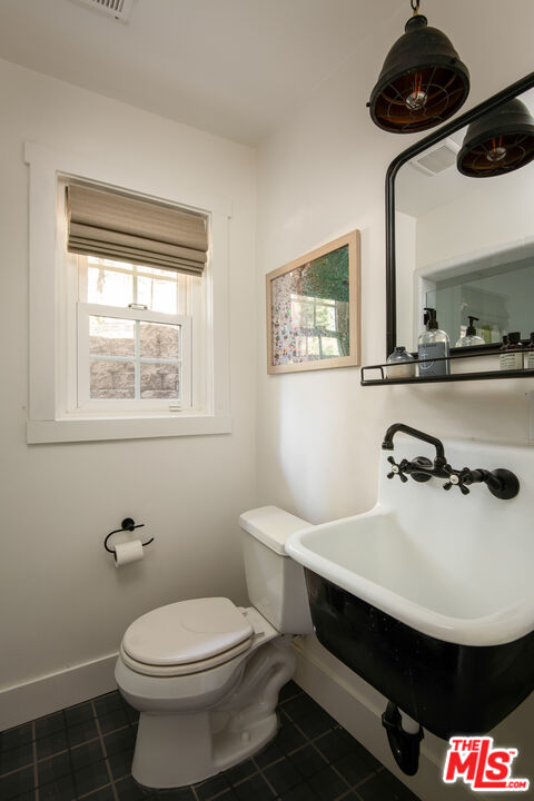 920 Oak Road Skyforest, CA 92385 - Photo 25 of 30