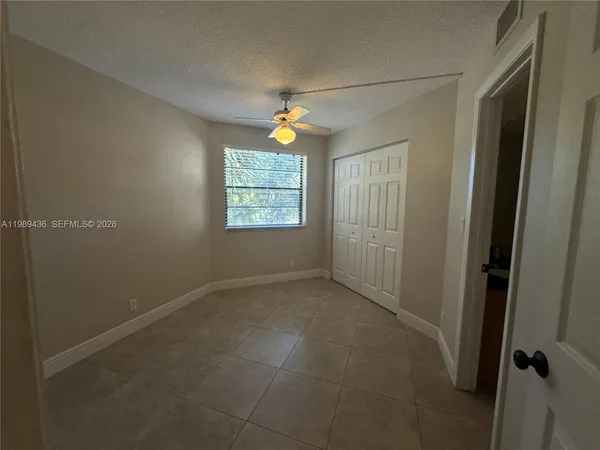 $2,850 | 10401 West Broward Boulevard, Unit 301, Plantation, FL 33324