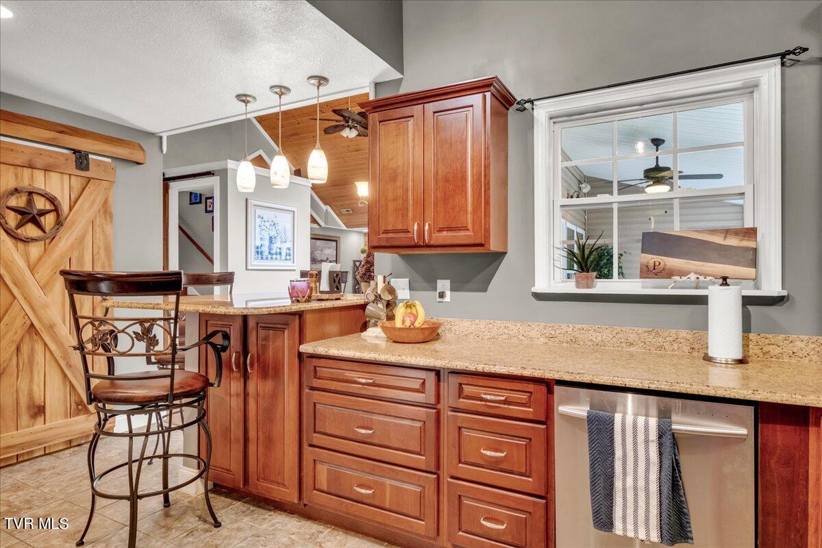 124 Oliver Edwards Road Jonesborough, TN 37659 - Photo 13 of 68 77-WBP-Oliver-Edwards-77