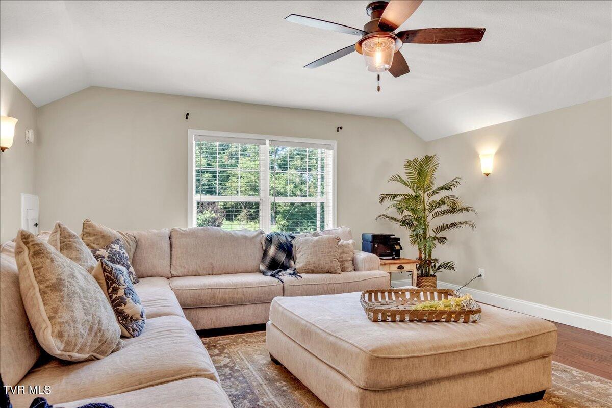 124 Oliver Edwards Road Jonesborough, TN 37659 - Photo 27 of 68 64-WBP-Oliver-Edwards-64