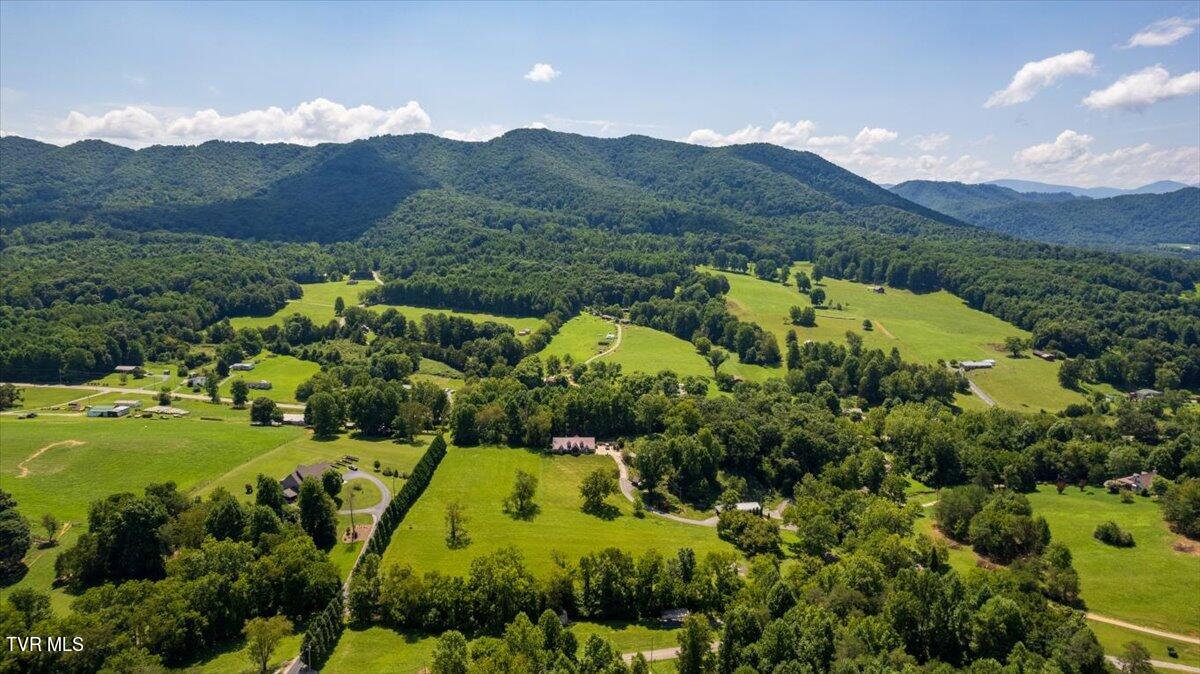 124 Oliver Edwards Road Jonesborough, TN 37659 - Photo 51 of 68 11-WBP-Oliver-Edwards-11